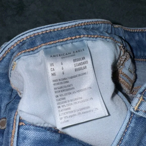 American Eagle Hi-Rise Jeggings - Picture 3 of 3